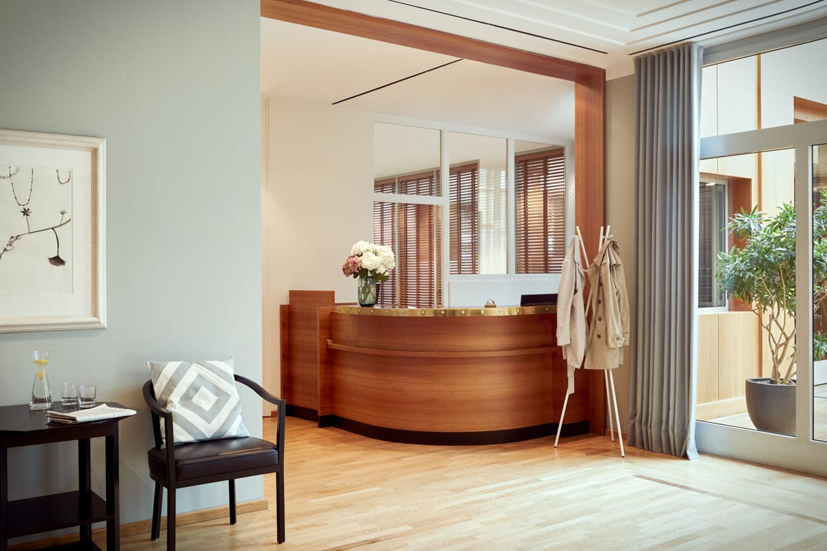 Die Rezeption in der Tertianum Premium Residenz.