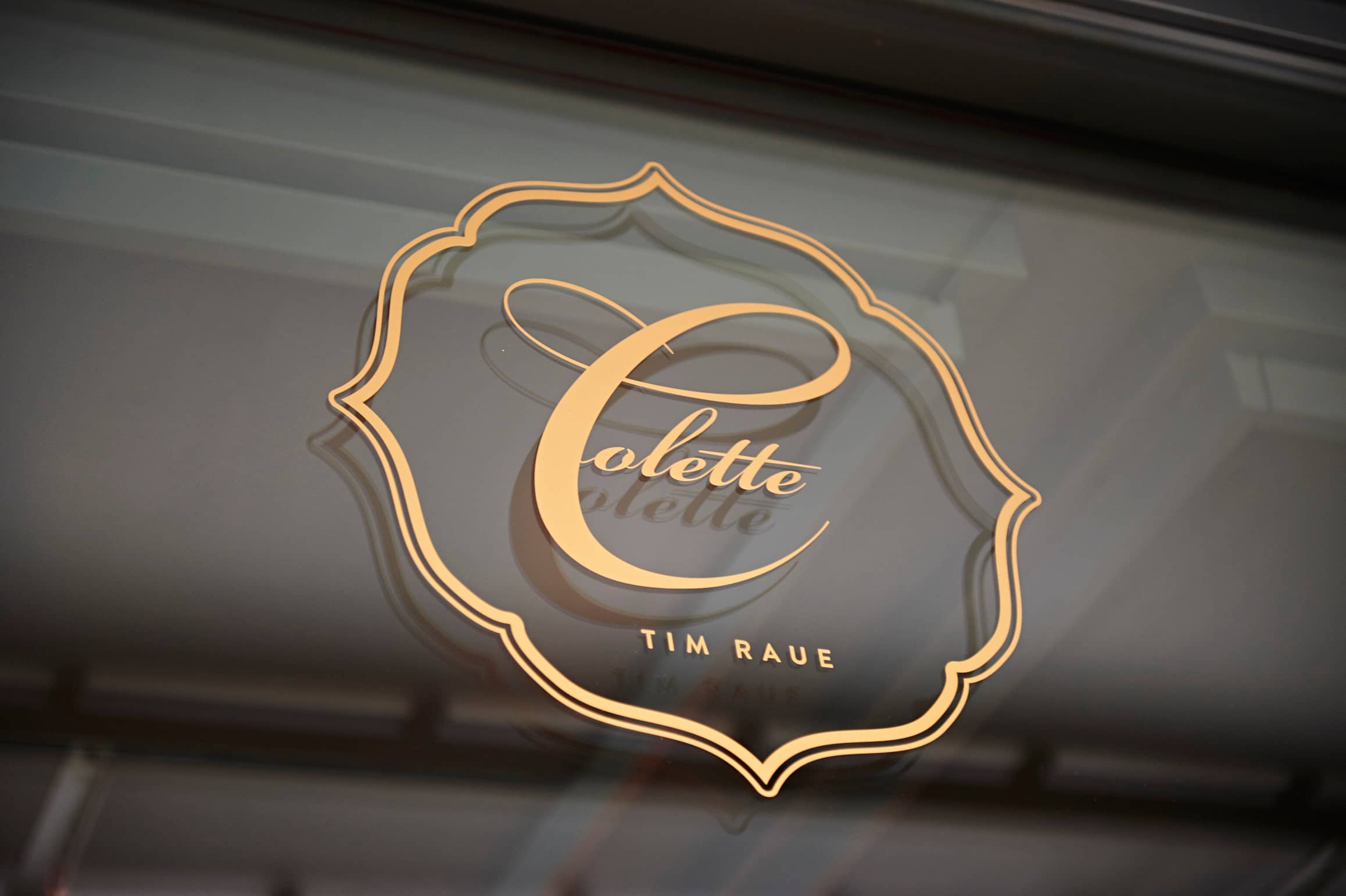 Logo auf Glasscheibe: Colette, Tim Raue